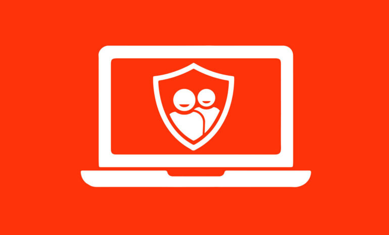 Laptop con logo de seguridad de usuario final