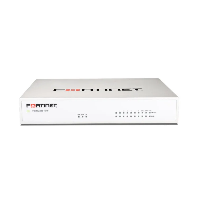 Firewall Fortinet FortiGate 70F 800 utilizado para proteger redes empresariales contra amenazas cibernéticas.